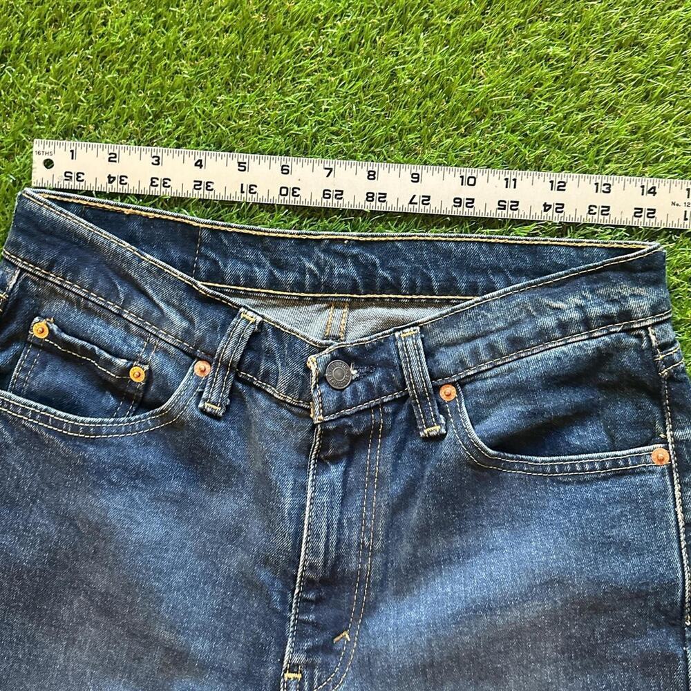 Classic Vintage Levi's Blue Denim Jeans - Picture 3 of 5